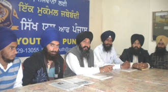 Dal Khalsa Youth leaders addressing the Press Conference