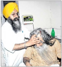 Clash between SGPC and shop-keepers left many injurred