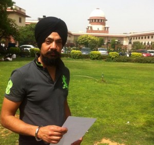 Kuljinder Singh at Supreme Court of India - Files petition against ban imposed by various Governments on Sadda Haq