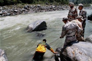 Beas River Tragedy - Search operations are going on to find the bodies