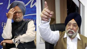 Dr. Manmohan Singh (L) - Paramjit Singh Sarna (R) [File Photos]
