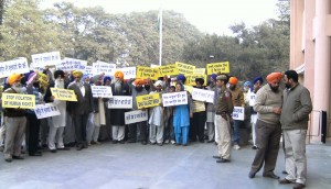 Protest Demonstration by SAD (Panch Pardhani) at Ludhiana on Human Rights Day 2010
