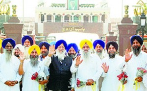 SGPC chief Avtar Singh Makkar and others [File Photo]