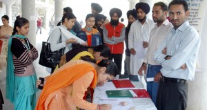 Signature Campaign at Punjabi University 